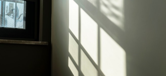 window's shadow on the wall
